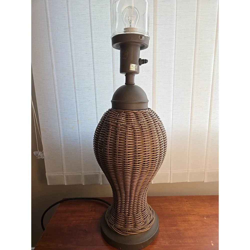 The Unbranded Brand this lamp
